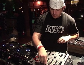 061908_hot_girls_dancing_and_flashing_boobs_at_a_spring_break_pool_party_after_party_with_pussy_smoking_hot_girl